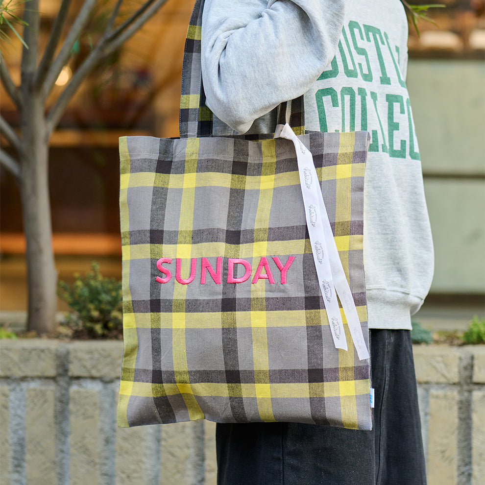 【EC限定】アビチュアル SUNDAY 刺繍トートバッグ イエロー【2026年SS新作】